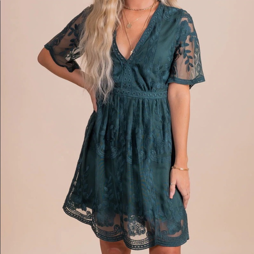Bella Ella lace dress, size L